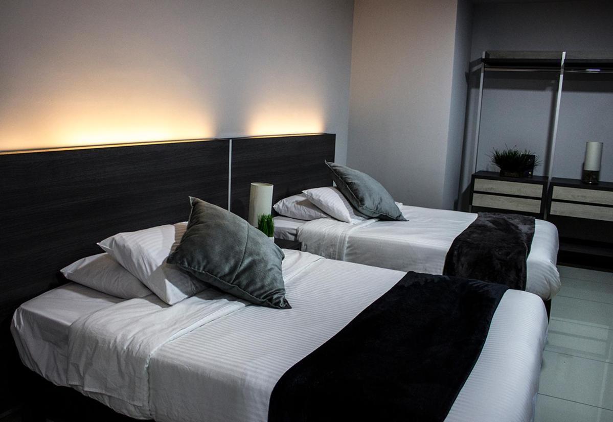 Hotel Doral Inn Ибаге Экстерьер фото